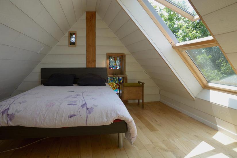 פואסננט Mousterlin Cottage מראה חיצוני תמונה